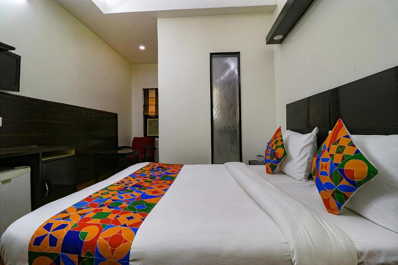 Fabhotel La Ola New Delhi Eksteriør bilde