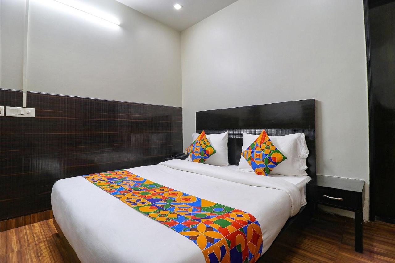 Fabhotel La Ola New Delhi Eksteriør bilde