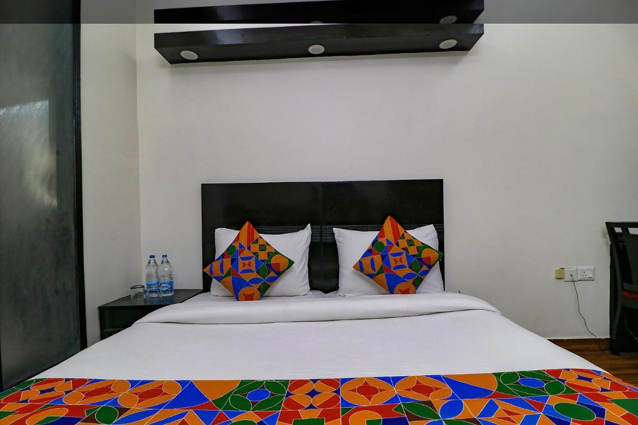 Fabhotel La Ola New Delhi Eksteriør bilde